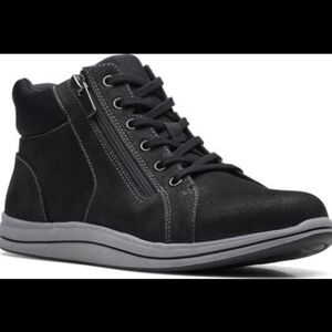 Clarks Women Black High-Top Sneakers, Size 8